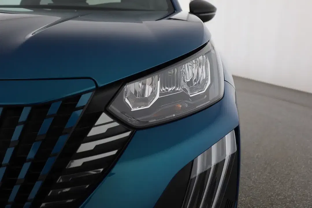 Peugeot 2008 - Thumbnail 25
