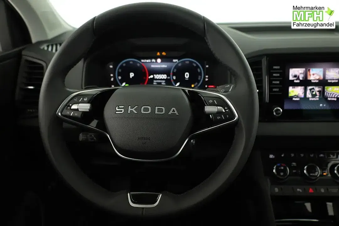 Skoda Karoq - Thumbnail 5