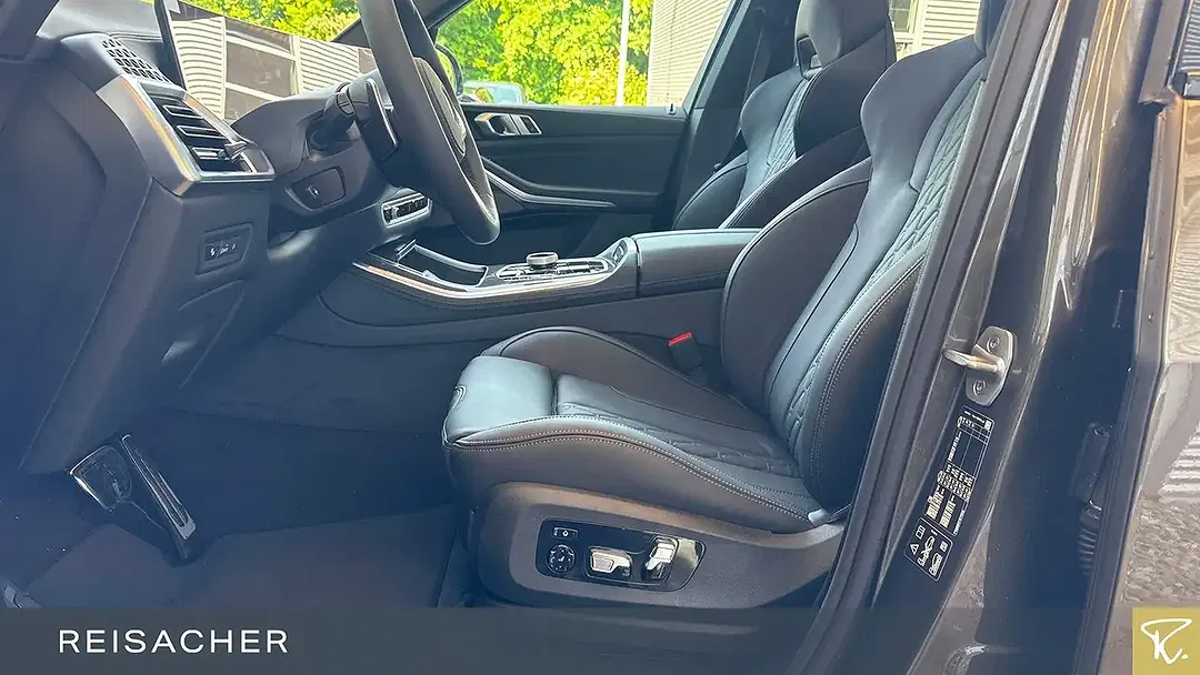 BMW X5 - Thumbnail 4