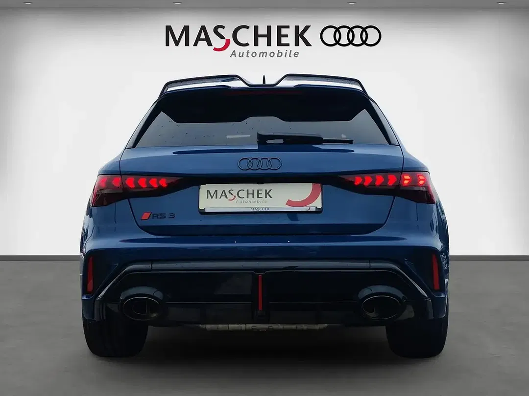 Audi RS3 - Thumbnail 4