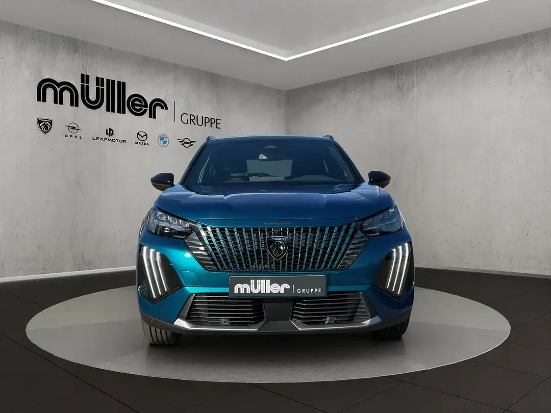 Peugeot 2008 - Thumbnail 3