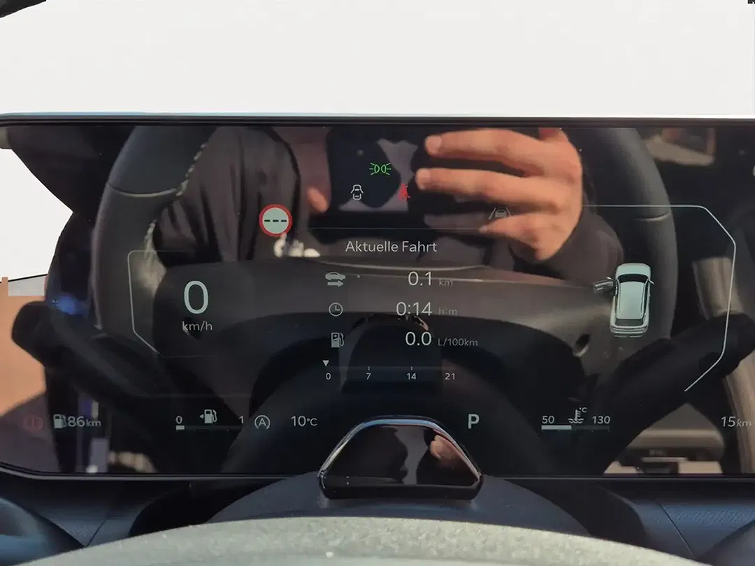 Kia K4 - Thumbnail 14