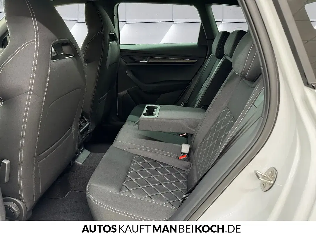 Skoda Karoq - Thumbnail 6