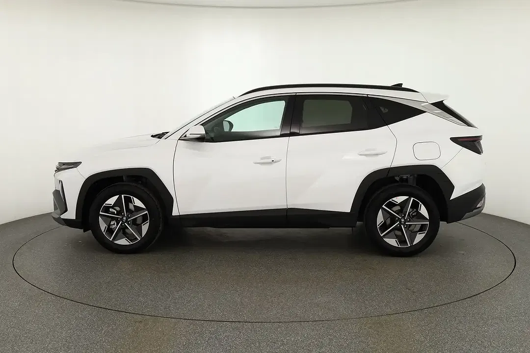 Hyundai TUCSON - Thumbnail 1