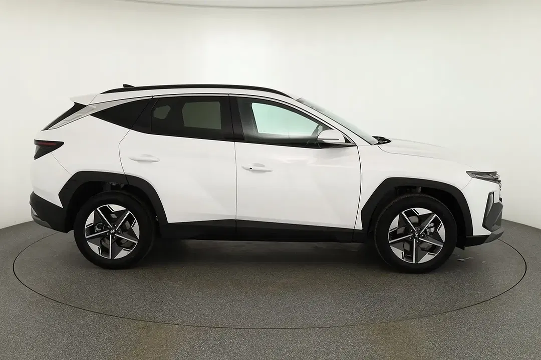 Hyundai TUCSON - Thumbnail 5