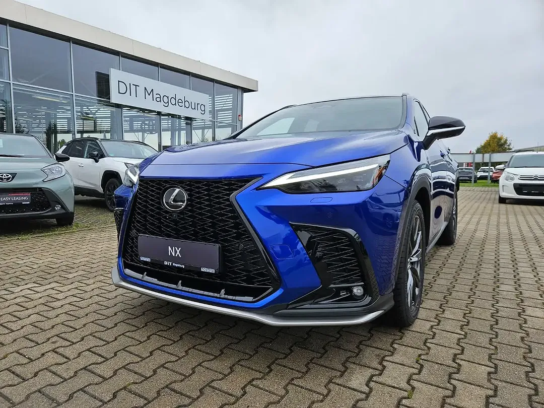 Lexus NX 450h+ - Thumbnail 2