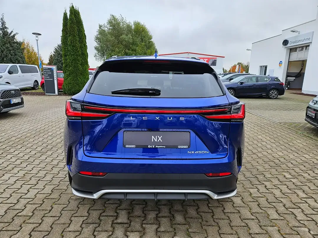 Lexus NX 450h+ - Thumbnail 7