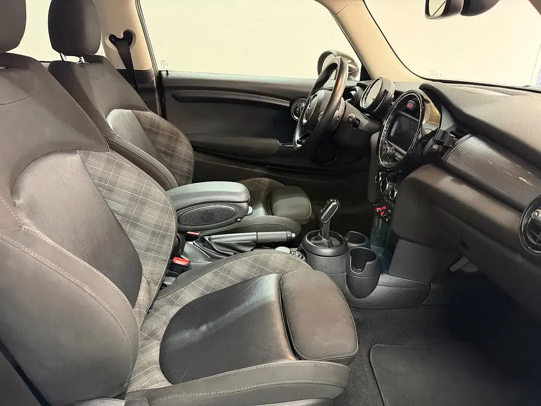 MINI Cooper - Thumbnail 10