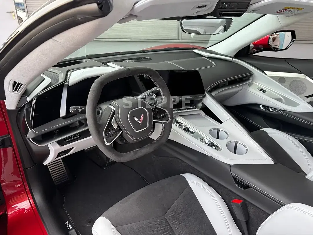 Corvette C8 - Thumbnail 9
