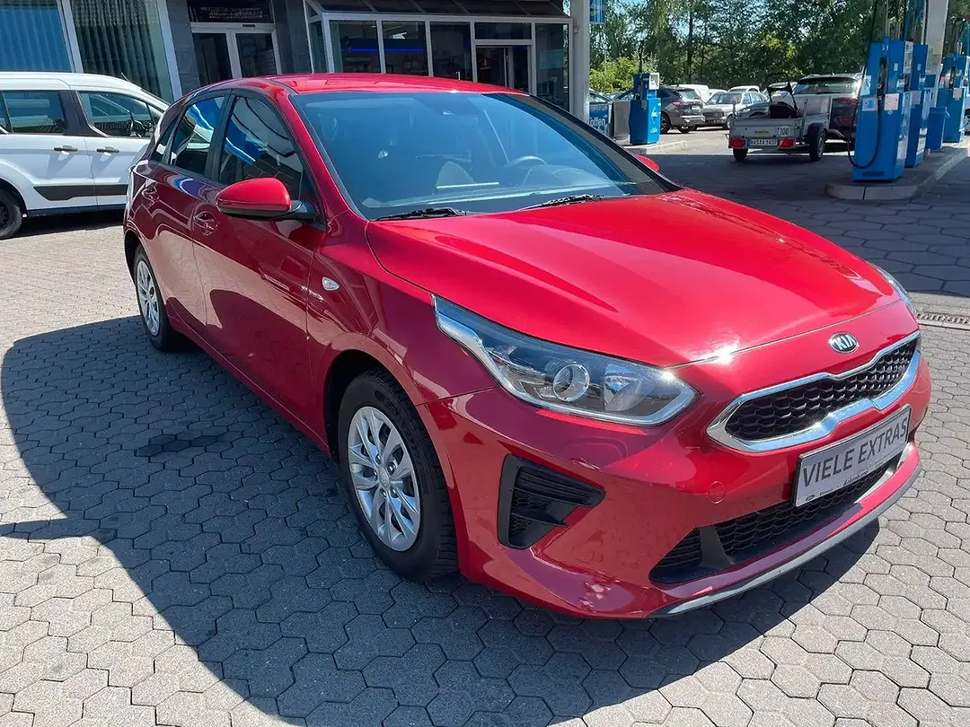 Kia Ceed / cee'd - Thumbnail 3