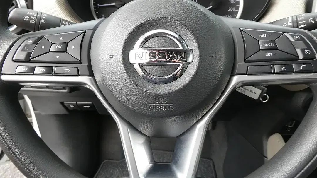 Nissan Micra - Thumbnail 12