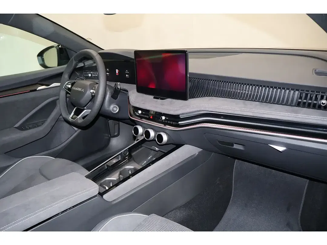 Skoda Superb - Thumbnail 15