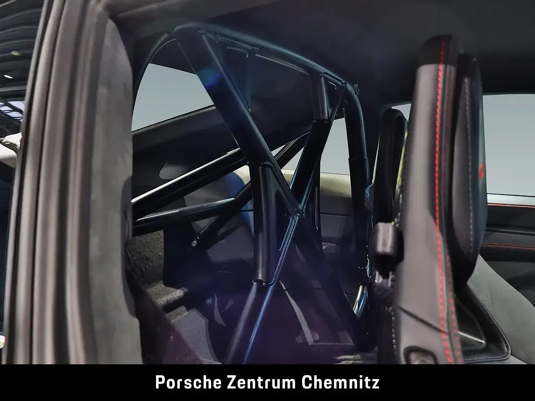 Porsche 911 - Thumbnail 8