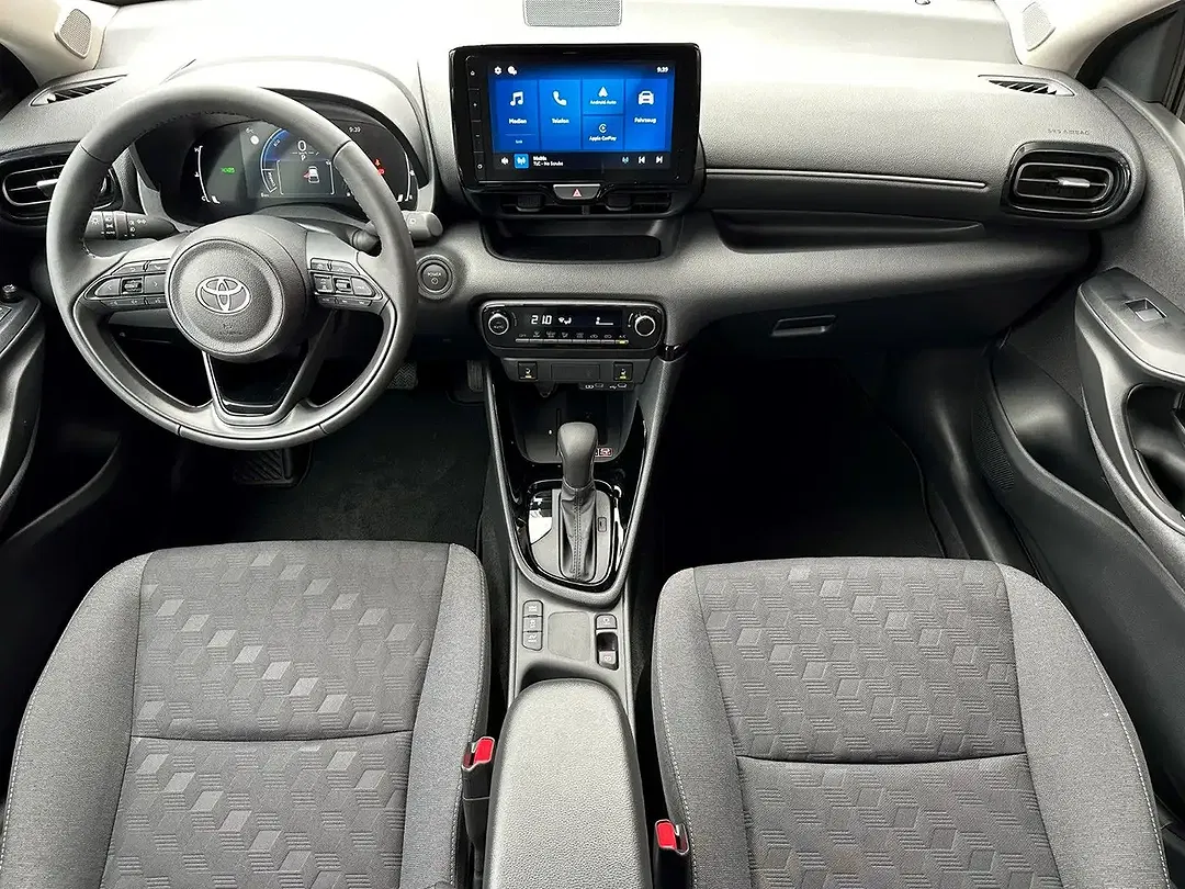 Toyota Yaris - Thumbnail 12