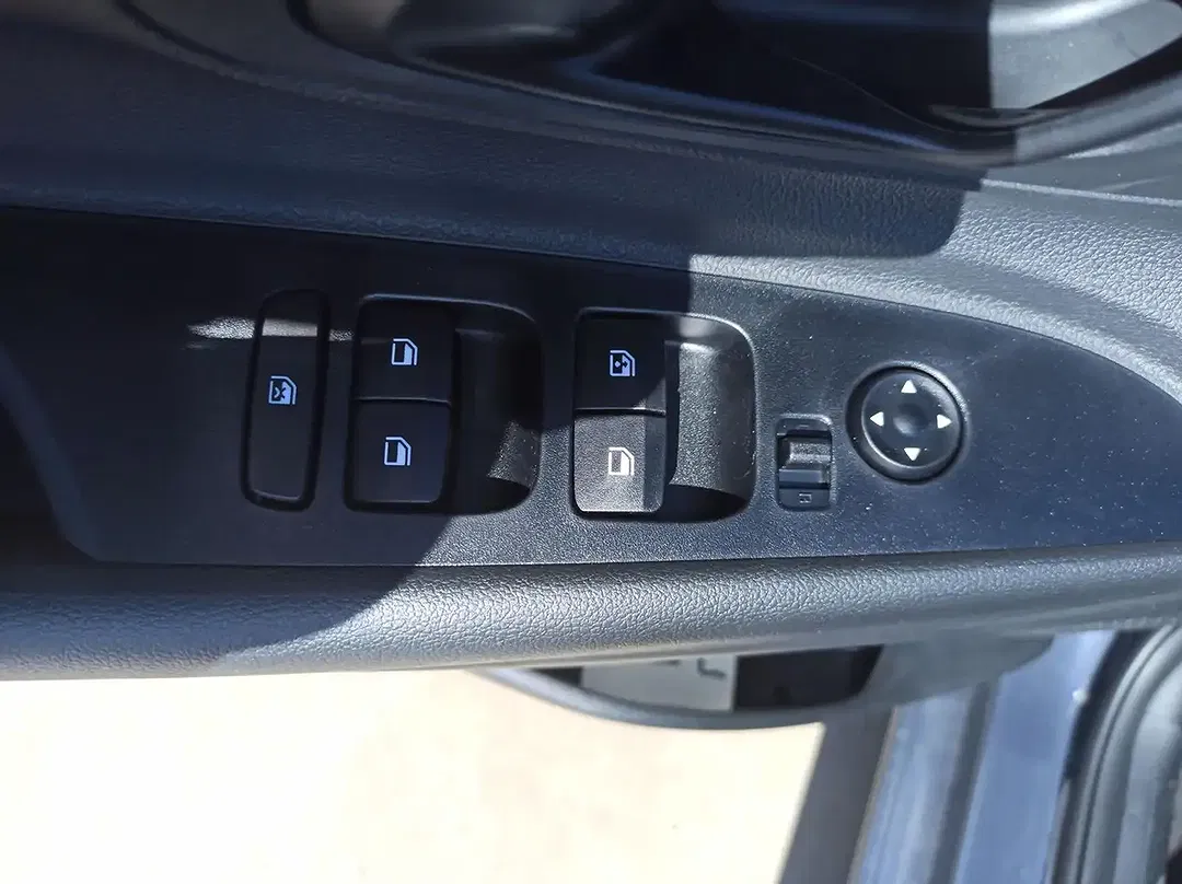 Hyundai i20 - Thumbnail 15