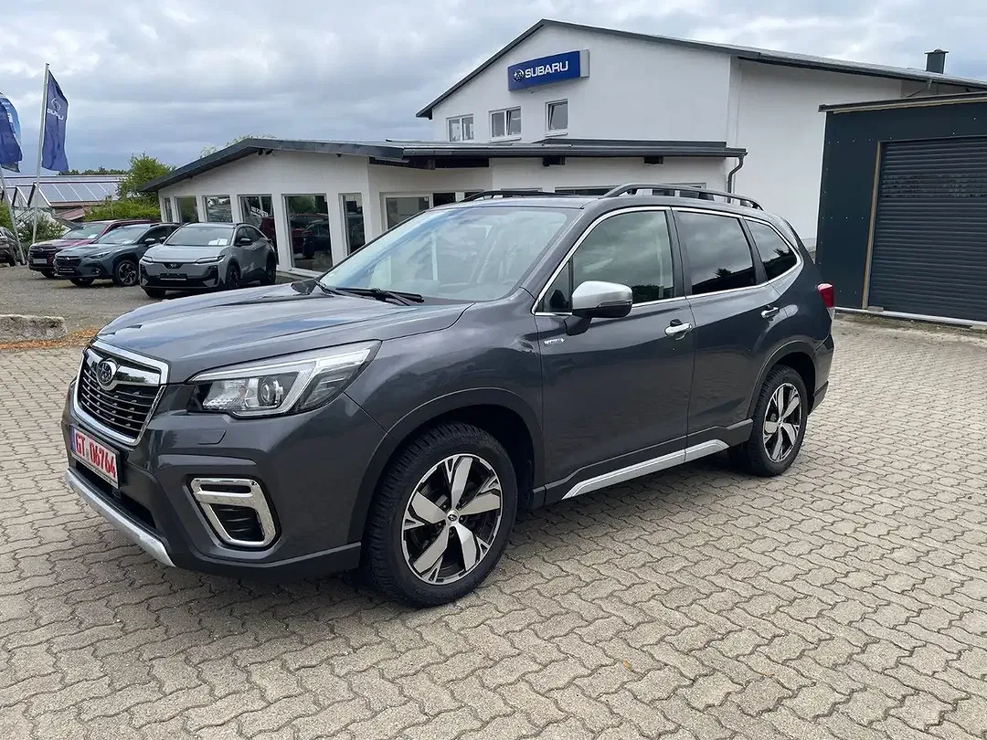Subaru Forester - Thumbnail 5