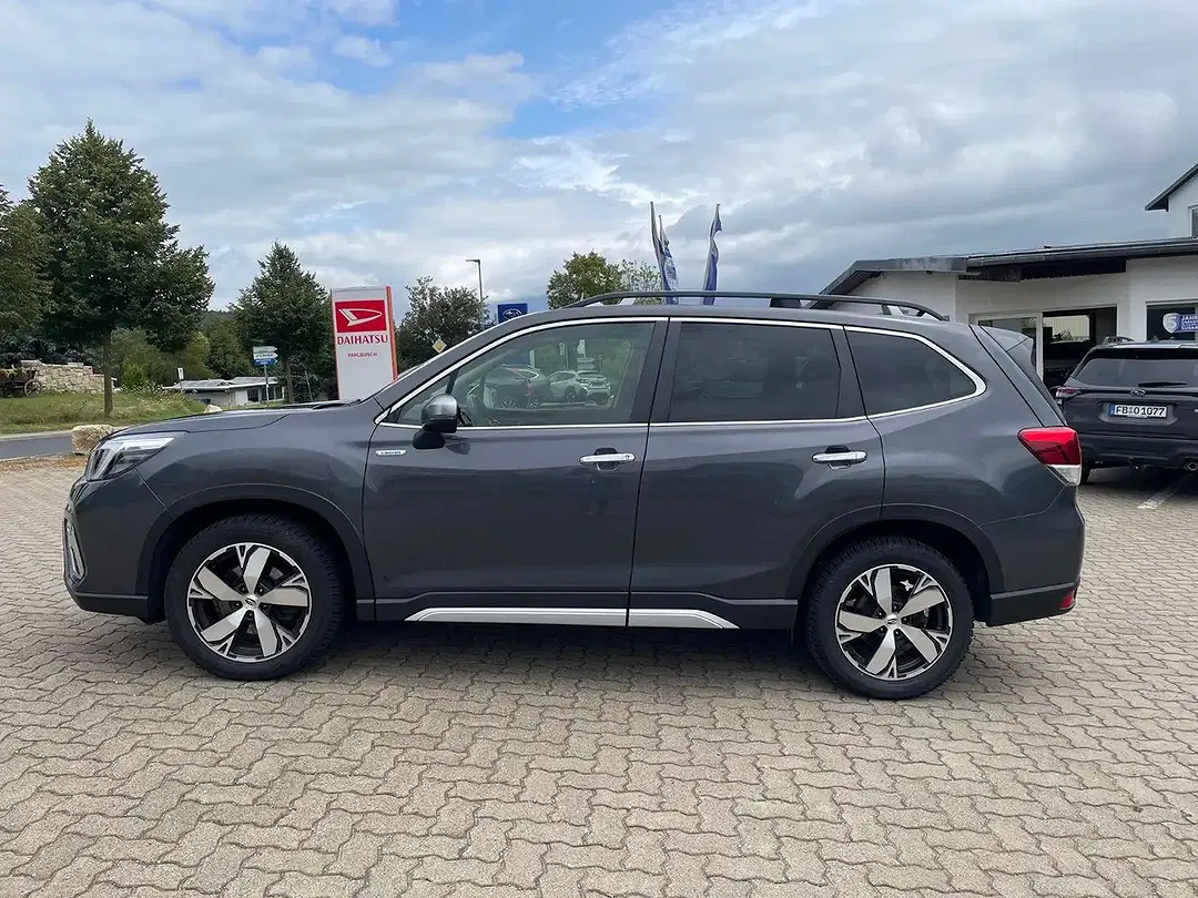 Subaru Forester - Thumbnail 6