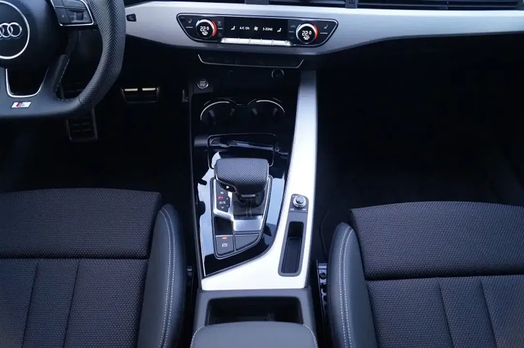 Audi A4 - Thumbnail 21