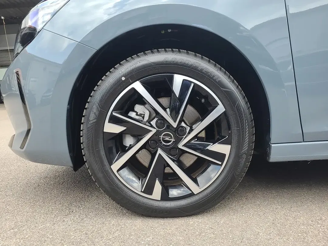 Opel Corsa - Thumbnail 9