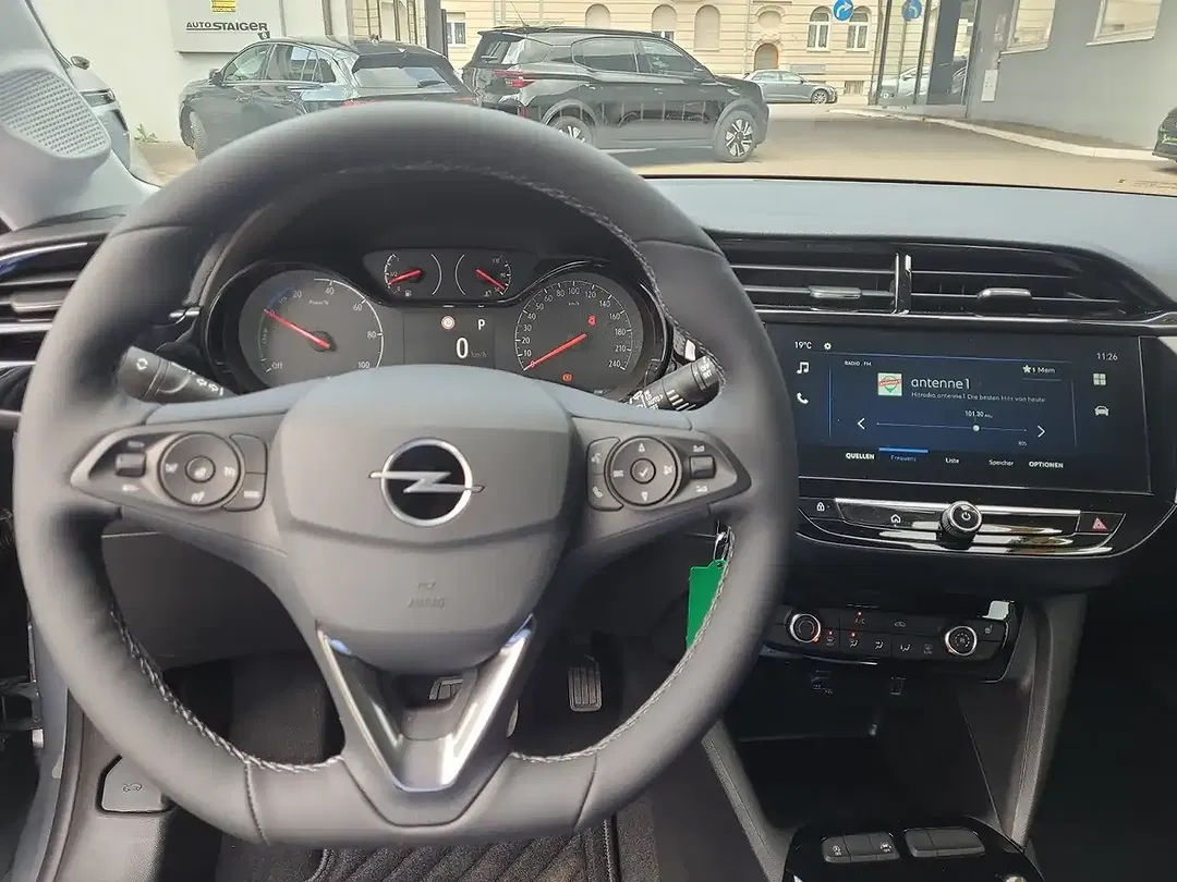 Opel Corsa - Thumbnail 13