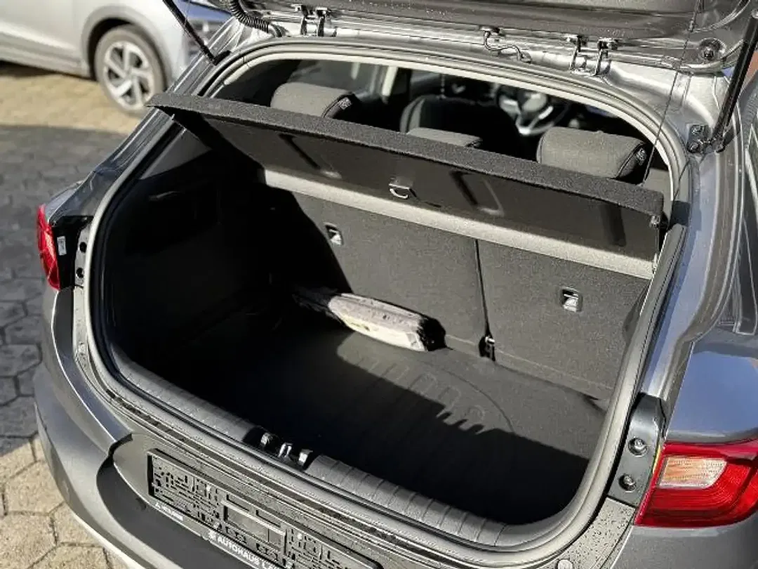 Kia Stonic - Thumbnail 14