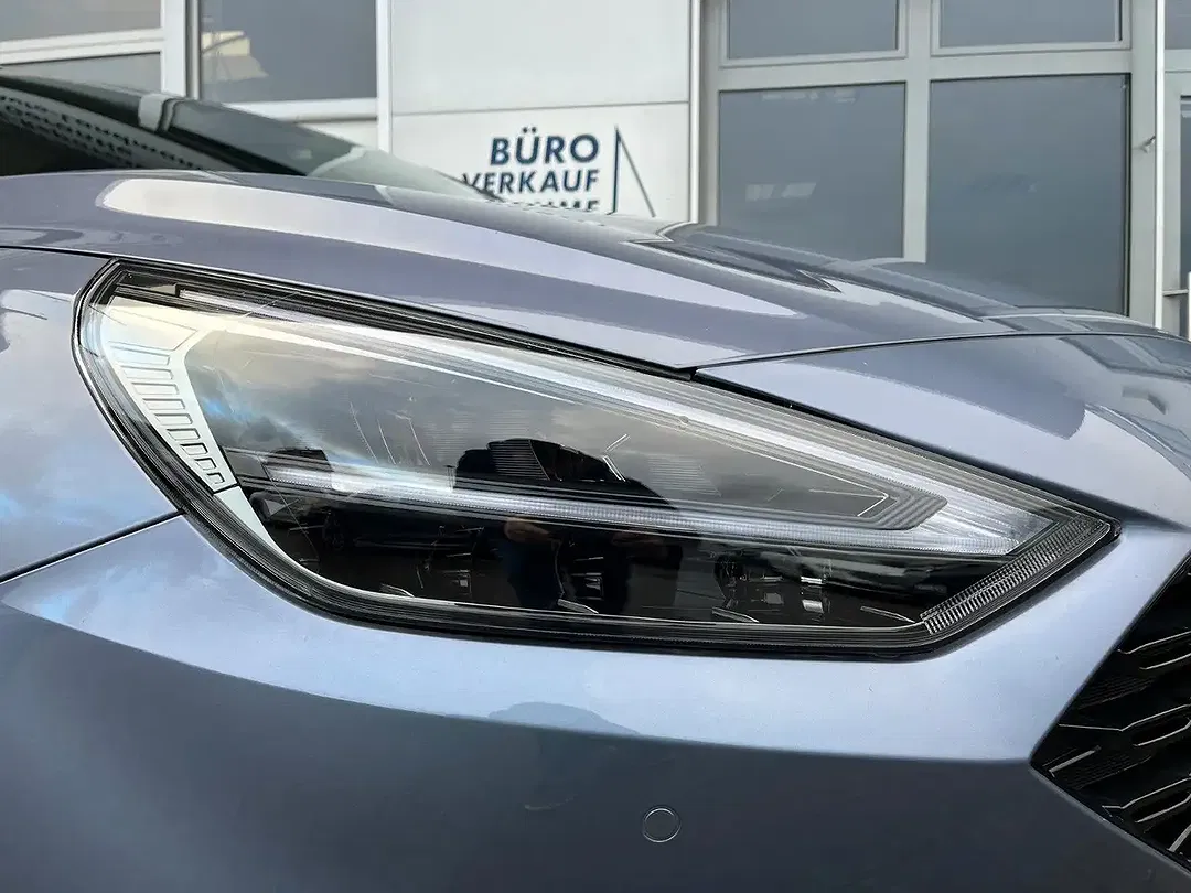 Hyundai i30 - Thumbnail 3