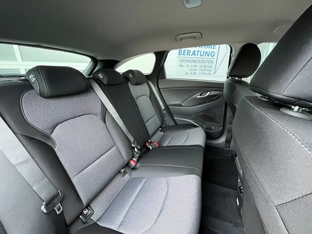 Hyundai i30 - Thumbnail 8