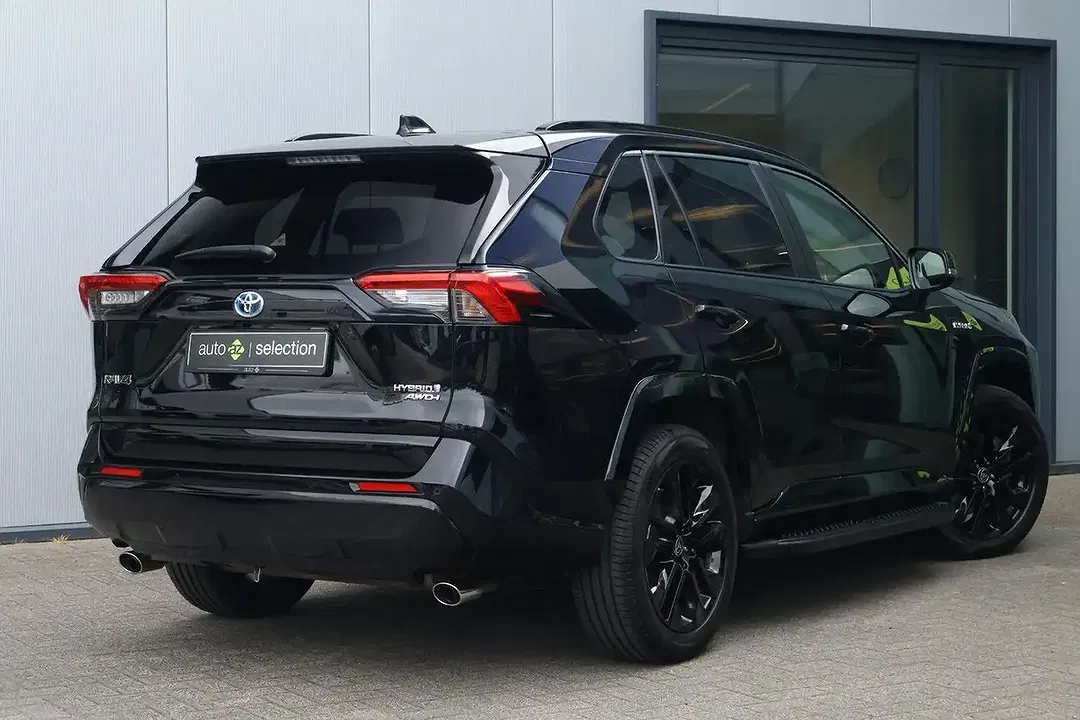 Toyota RAV 4 - Thumbnail 6