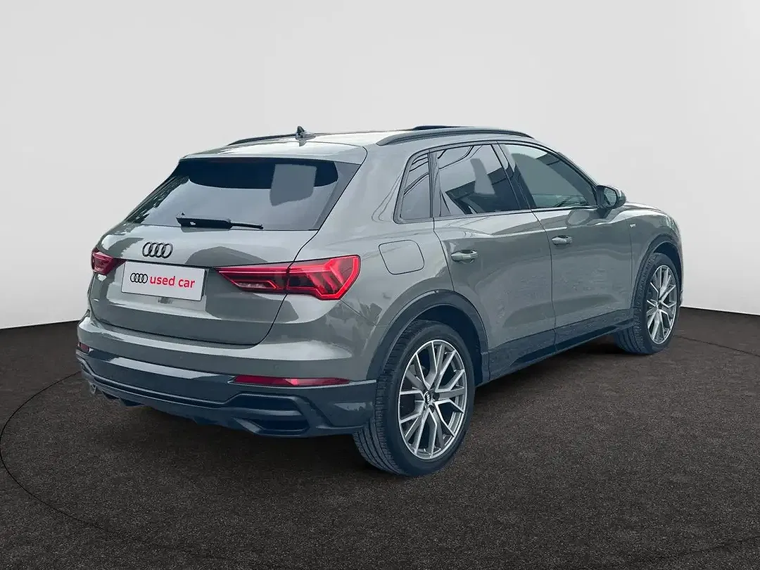 Audi Q3 - Thumbnail 2