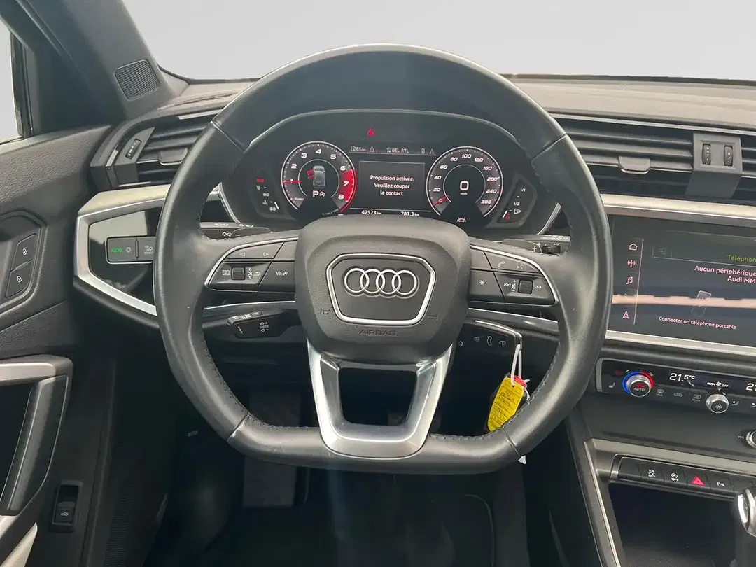 Audi Q3 - Thumbnail 6