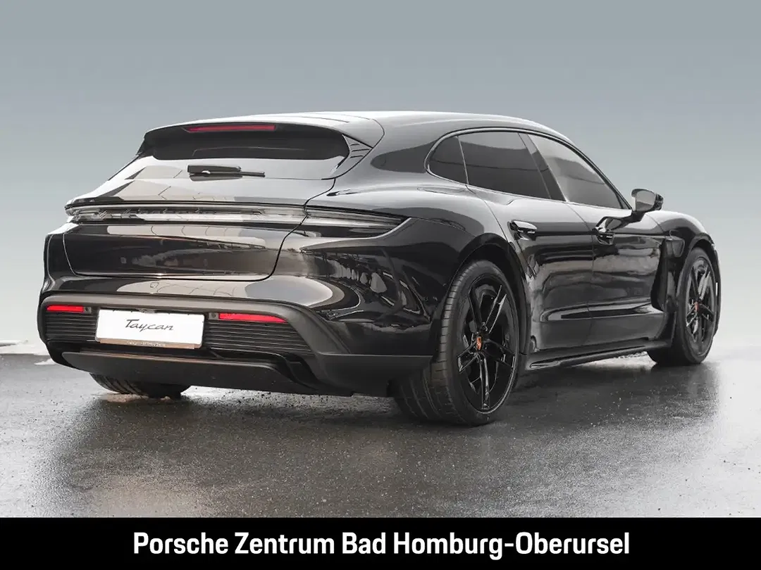 Porsche Taycan - Thumbnail 4