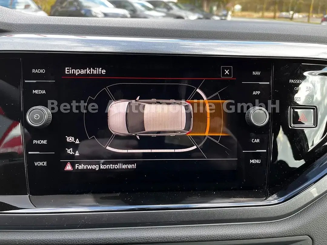 Volkswagen Polo - Thumbnail 15