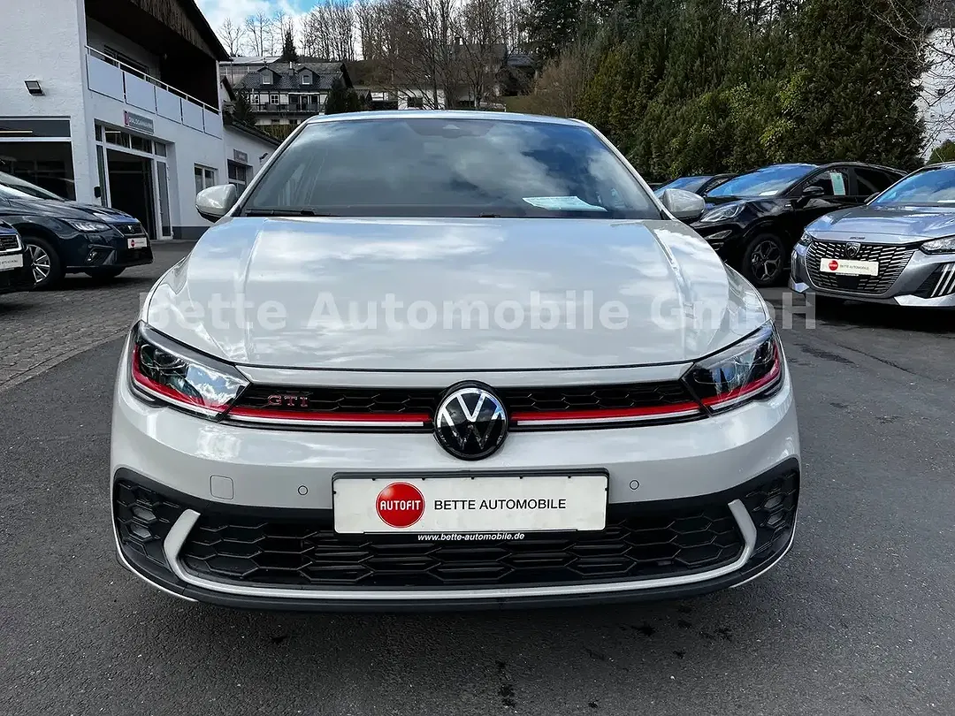 Volkswagen Polo - Thumbnail 5