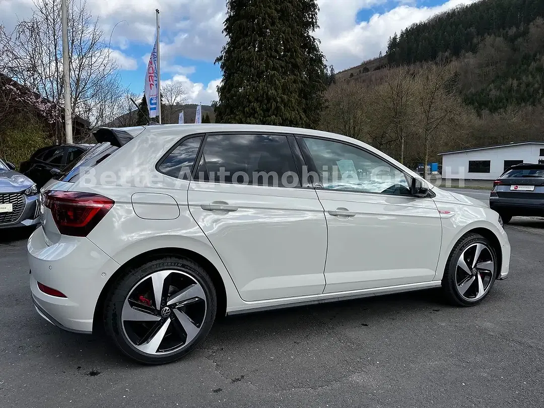 Volkswagen Polo - Thumbnail 7