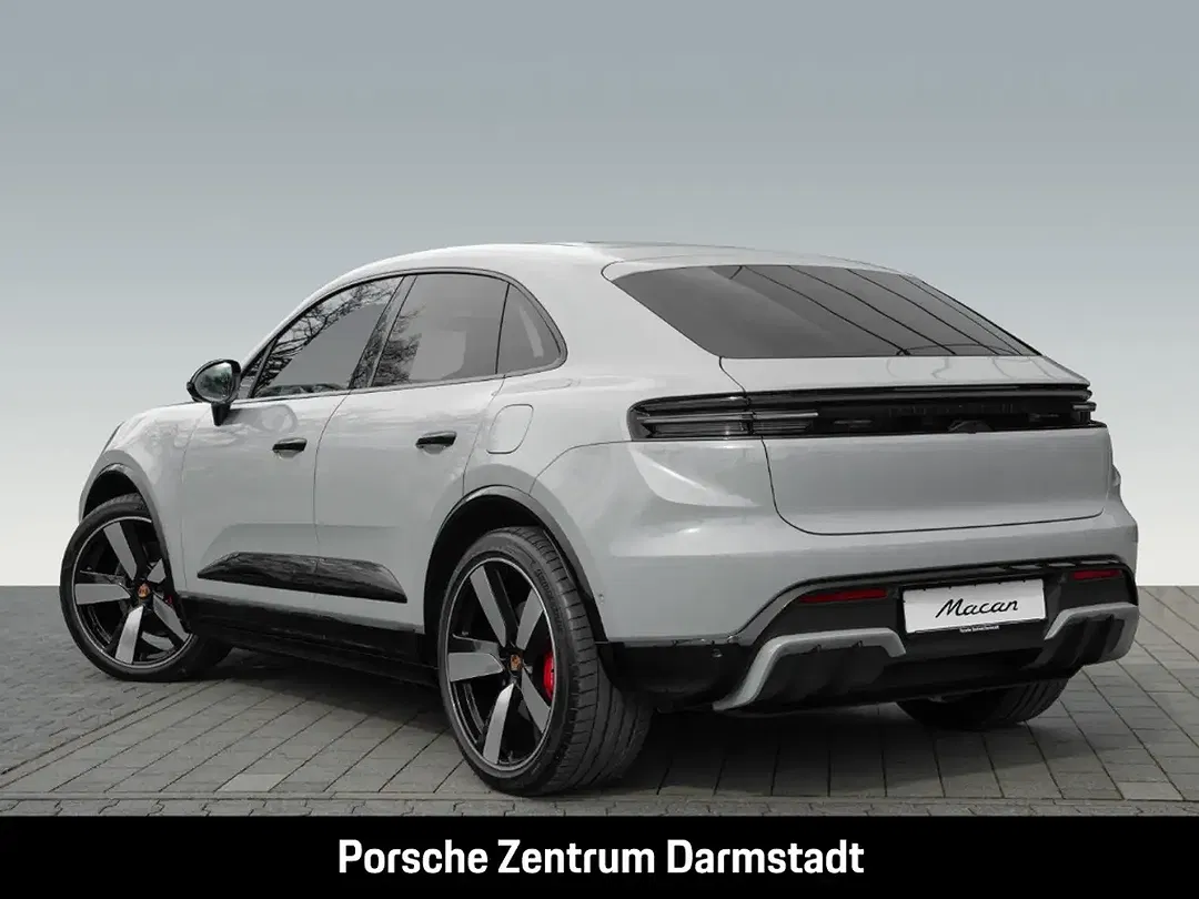 Porsche Macan - Thumbnail 3