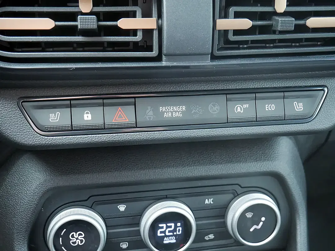 Dacia Sandero - Thumbnail 10