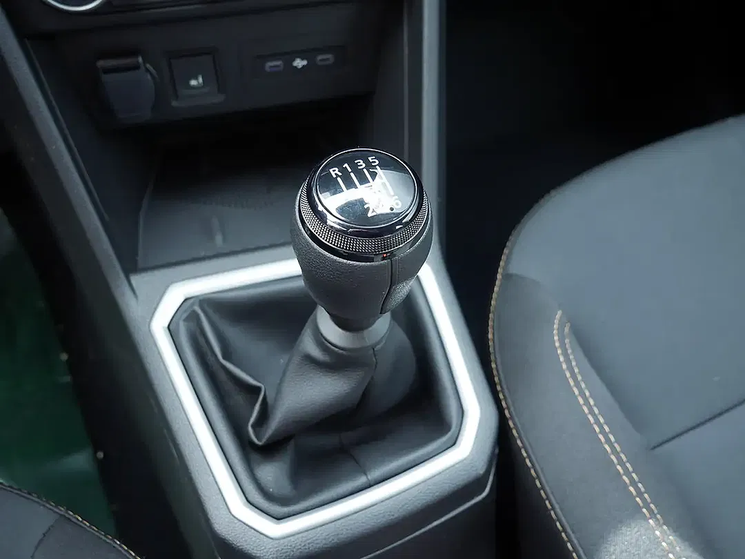 Dacia Sandero - Thumbnail 13