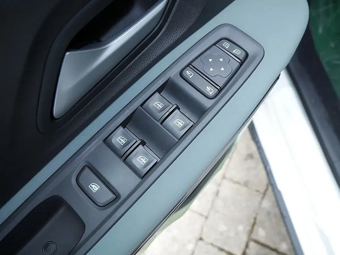 Dacia Sandero - Thumbnail 6