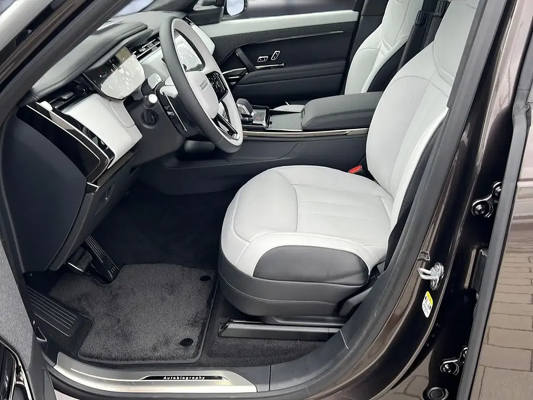 Land Rover Range Rover Sport - Thumbnail 10
