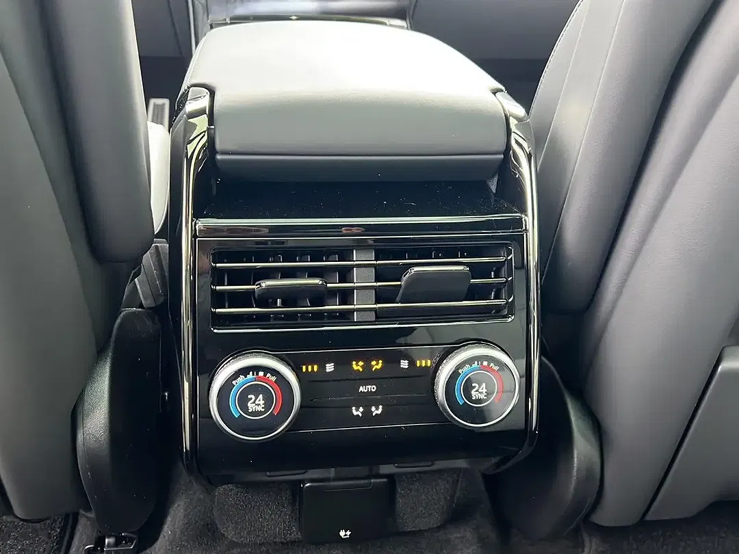 Land Rover Range Rover Sport - Thumbnail 15