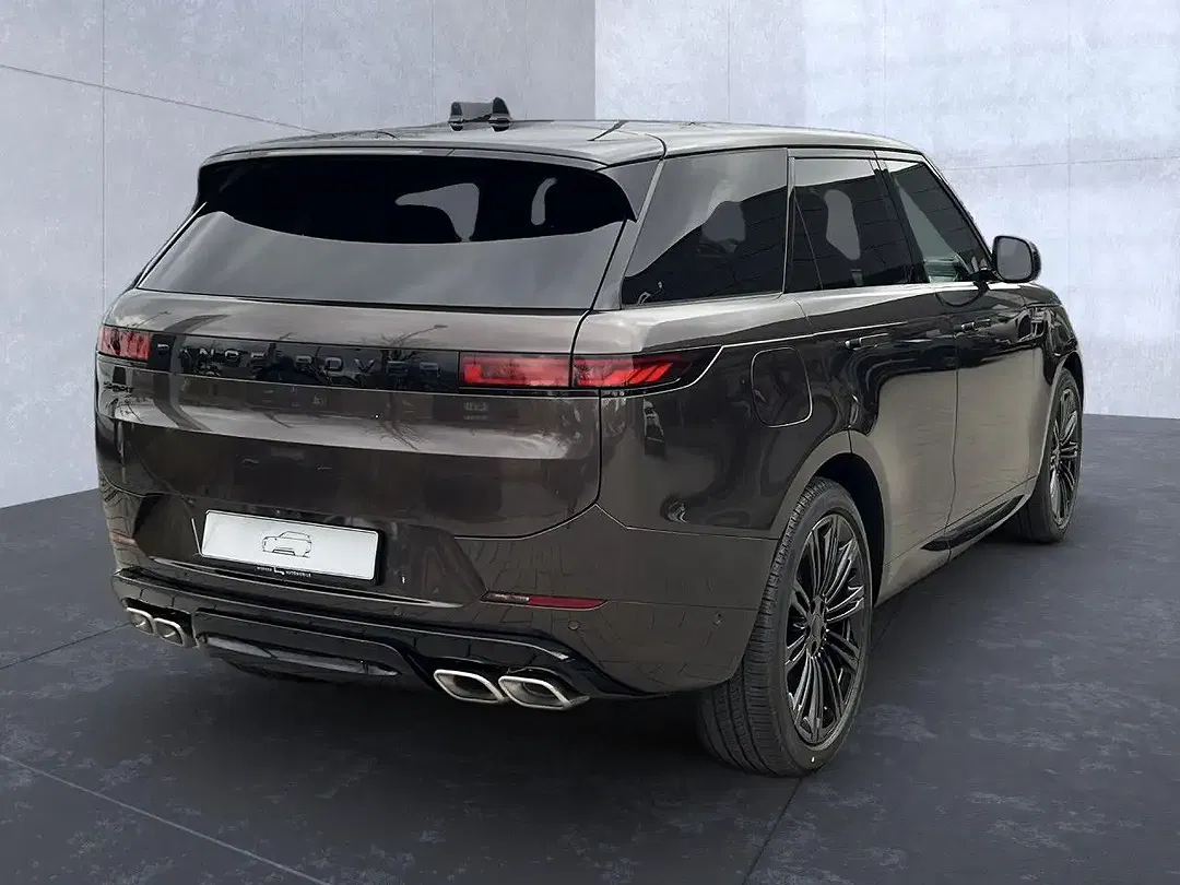 Land Rover Range Rover Sport - Thumbnail 4