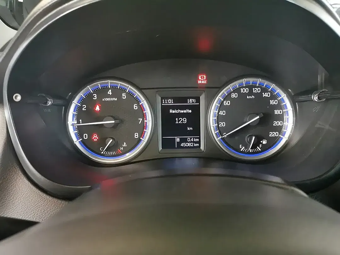 Suzuki S-Cross - Thumbnail 10