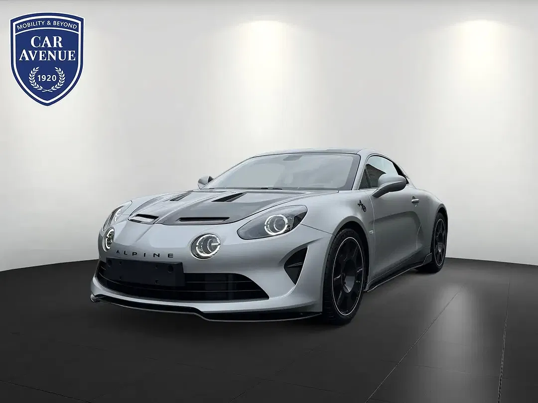 Alpine A110 - Thumbnail 1