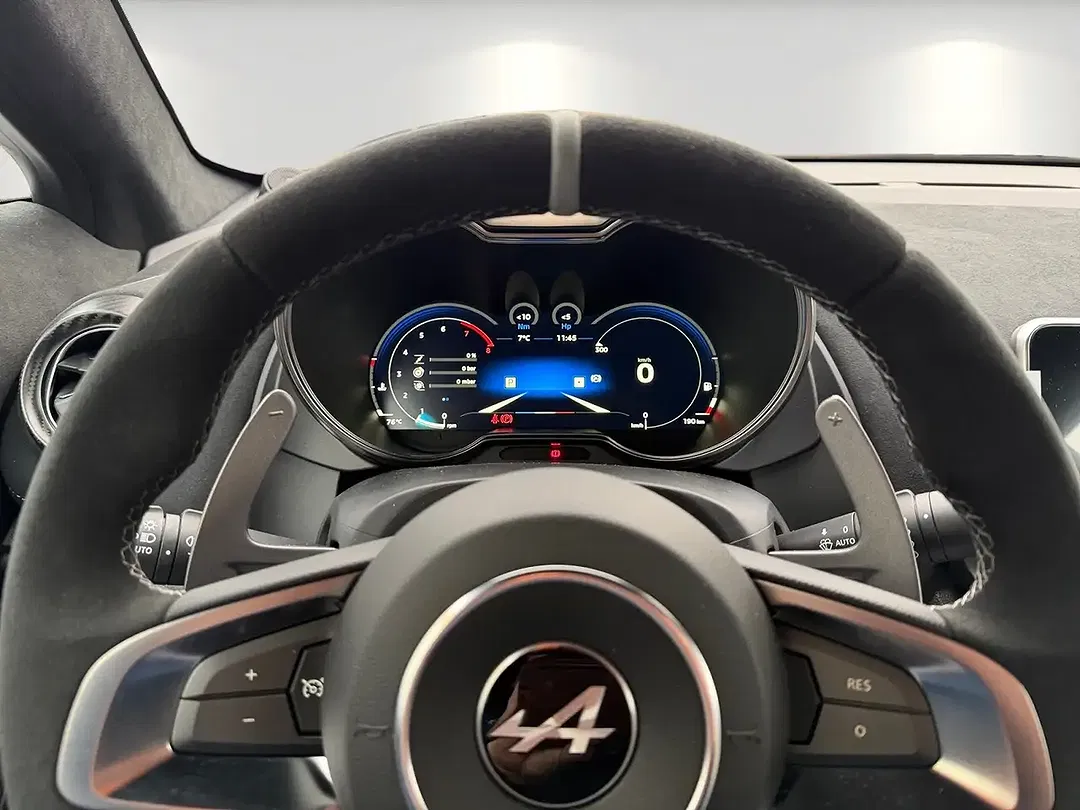 Alpine A110 - Thumbnail 9