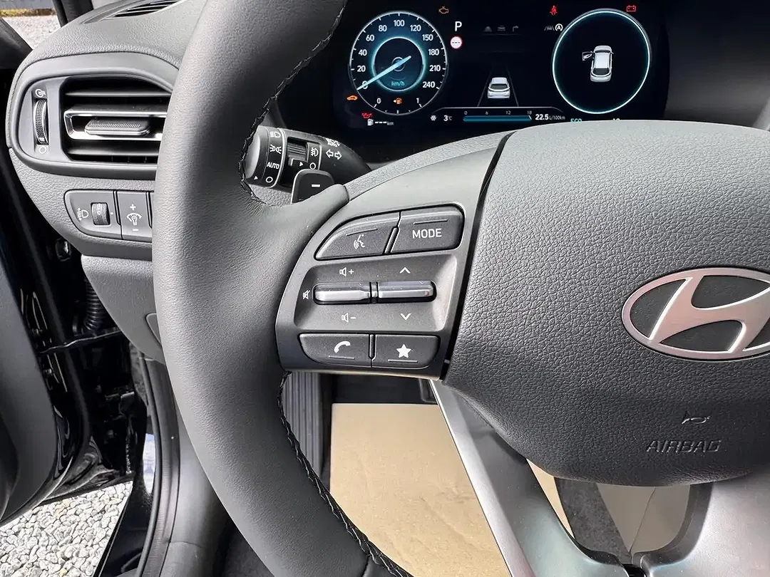 Hyundai i30 - Thumbnail 11