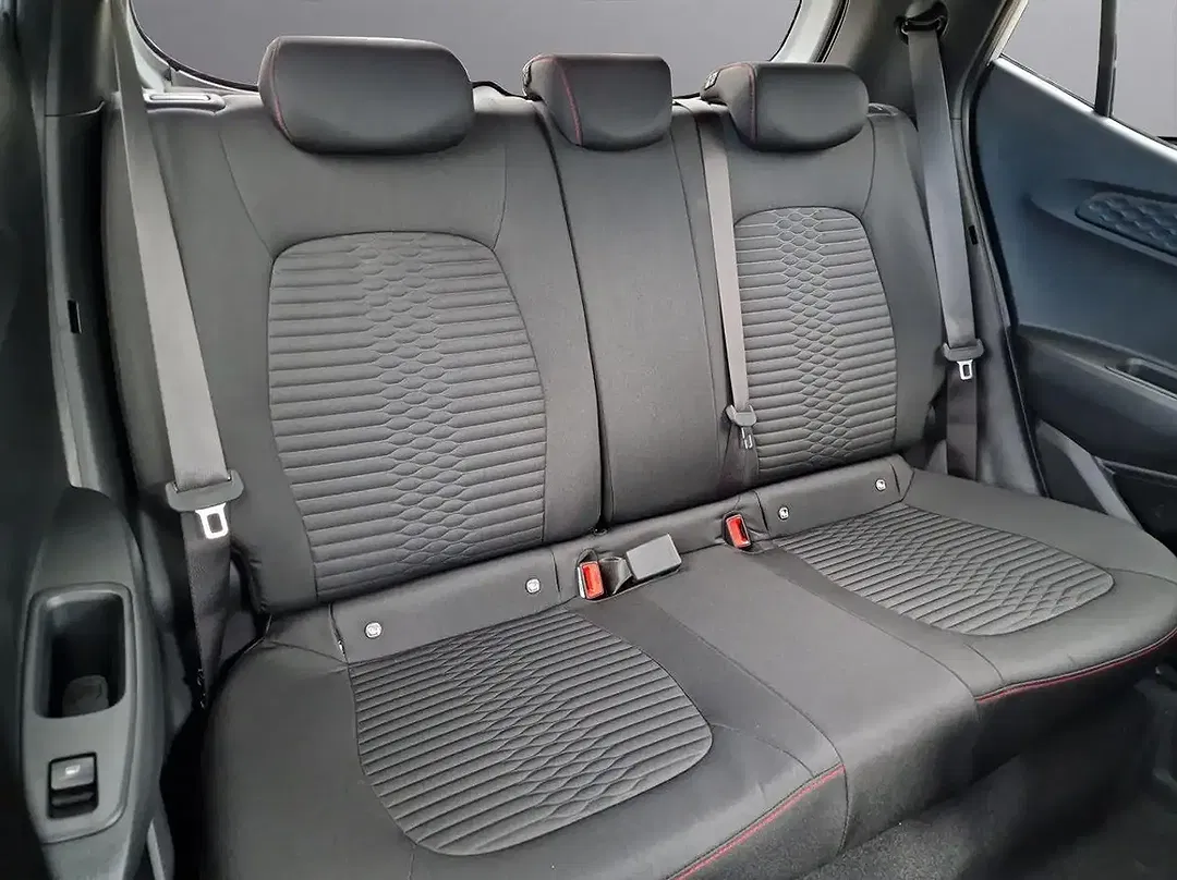 Hyundai i10 - Thumbnail 14