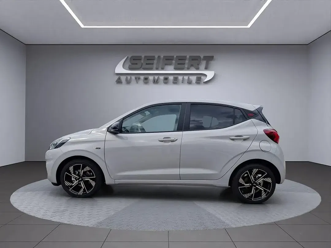 Hyundai i10 - Thumbnail 2