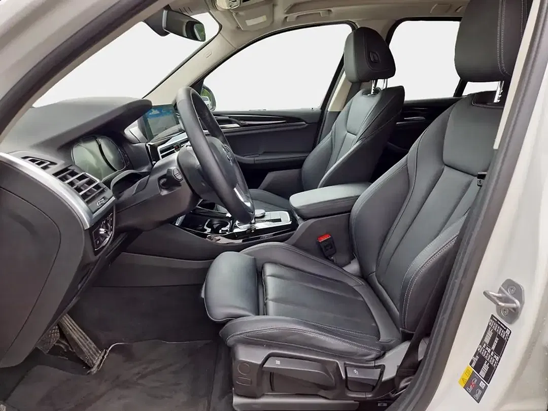 BMW X3 - Thumbnail 10