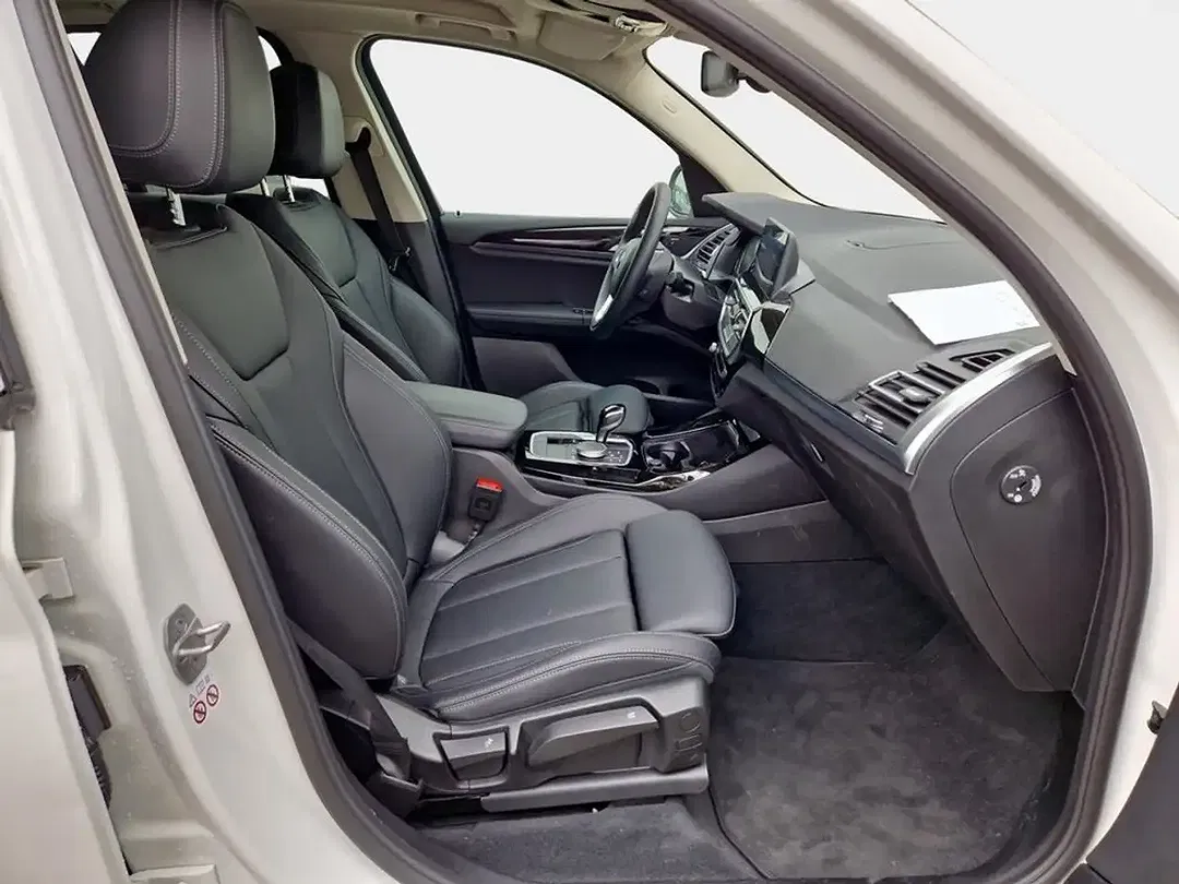 BMW X3 - Thumbnail 14