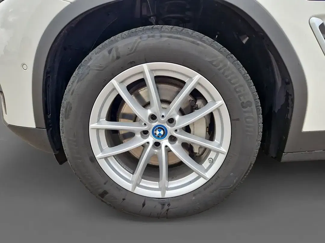 BMW X3 - Thumbnail 15